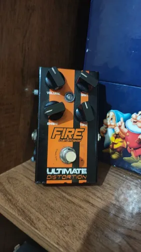 Pedal Fire Ultimate Distortion