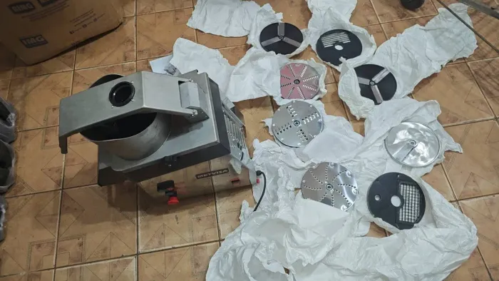 Multiprocessador de Alimentos Metvisa 8 discos de corte