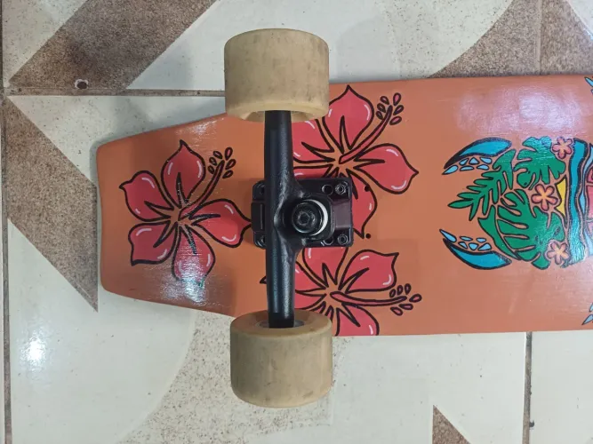Skate simulador de surf