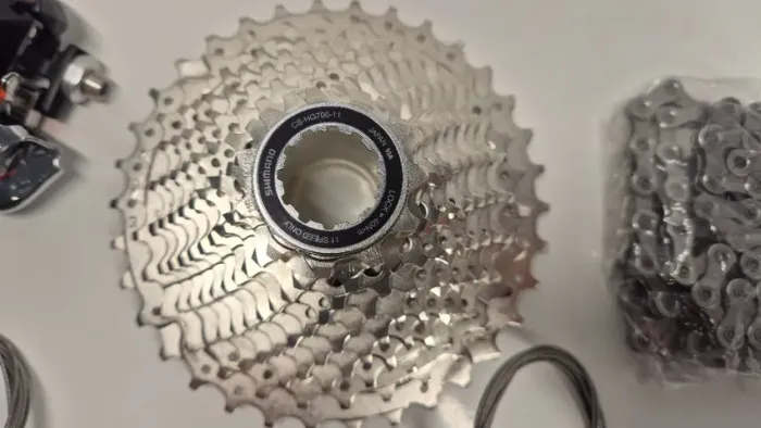 CASSETE SHIMANO 105 R7000 CS-HG700 11-34D - 11V