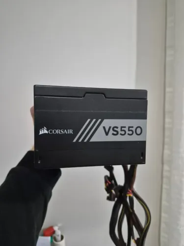 Fonte de alimentação PC Corsair VS550 550w