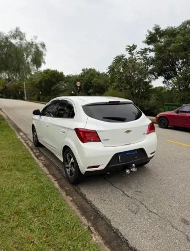 Chevrolet Onix Hatch LTZ 1.4 8V Flex Aut. 4P 2019