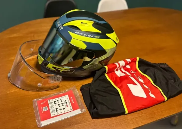 CAPACETE LS2