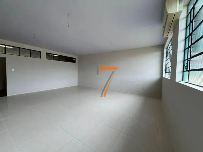 Sala para alugar, 42 m² por R$ 2.550,00/mês - Capoeiras - Florianópolis/SC