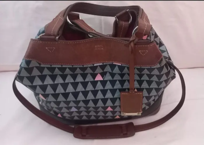 Vendo bolsa Schutz original