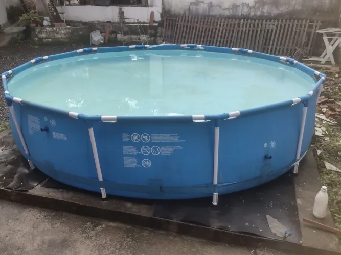 Piscina 6500 litros 