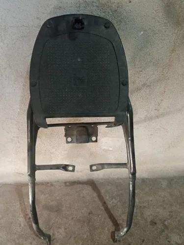 Suporte para bauleto/Churrasqueira