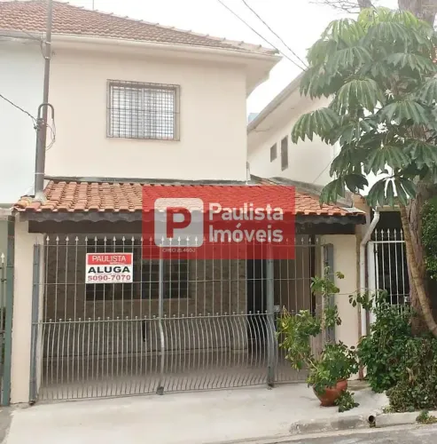 Sobrado para locação, 120 m², 2 quartos , sala 2 ambientes, cozinha, quarto e banheiro de 
