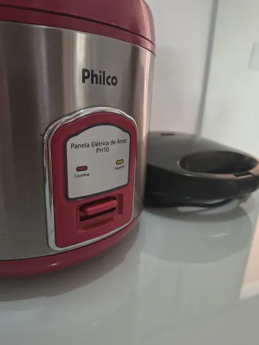 panela elétrica com brinde da sanduicheira