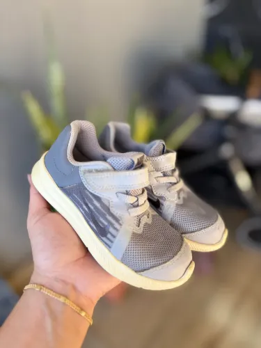 Tênis Nike infantil