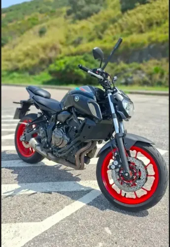 YAMAHA MT-07 2022