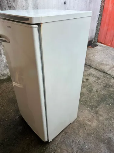 Geladeira Quebra Galho
