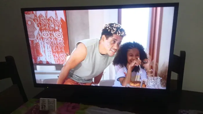 Televisão Panasonic usada mais funciona perfeitamente