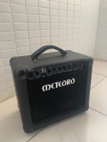 Amplificador Meteoro Nitrous Drive NDE 15