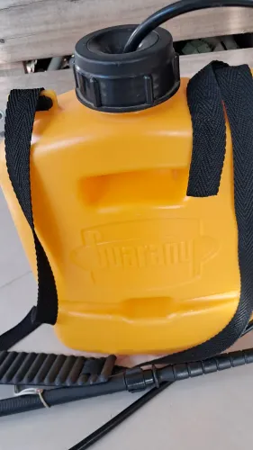 Pulverizador.