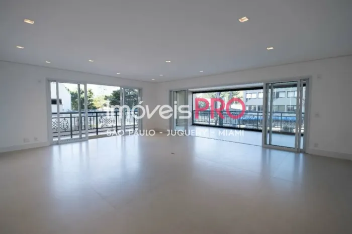 Apartamento Garden espetacular em condomínio novo de alto luxo no Itaim .
