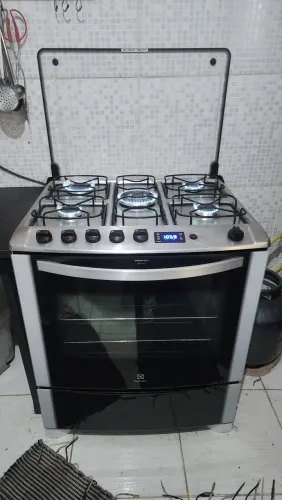 Fogão Electrolux 5 Bocas com Timer Digital Excelente estado