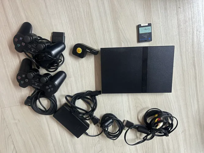PlayStation 2 Slim Sony + 2 Controles Originais + Memory Card | Leia a descrição