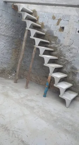 Escada Pré Moldadas