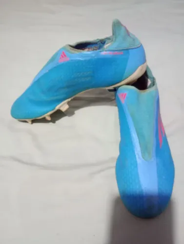 Chuteira Adidas speedflow, tam 40