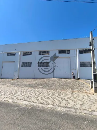 ALUGA-SE Galpão Industrial ou logístico frente para av Paraná Cajuru Sorocaba.