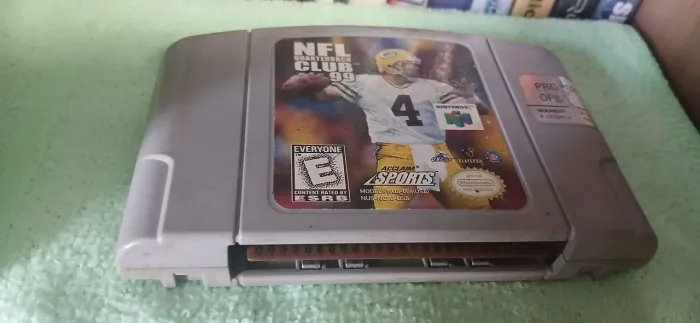NFL quarterback club 99 n64