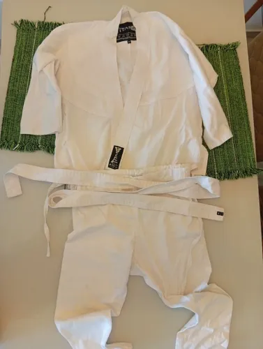 Kimono infantil Titaneo 
