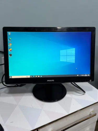 Monitor 20 Polegadas Philips 200V4Lsb2 Full HD+ VGA  