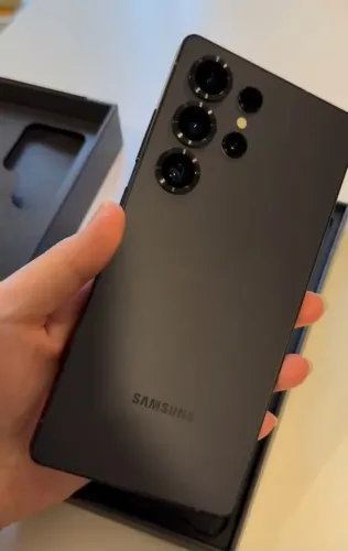 Vendo Samsung S25 ULTRA (512 GB)