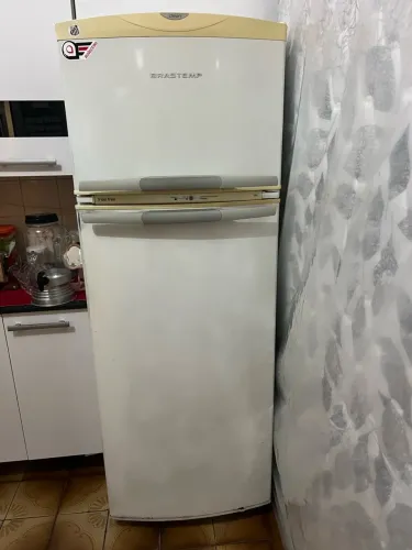 Geladeira Frost Free 350 Litros