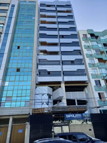 Apartamento à venda | Ed. Pedro Colombi Praia da Costa | 196 m²