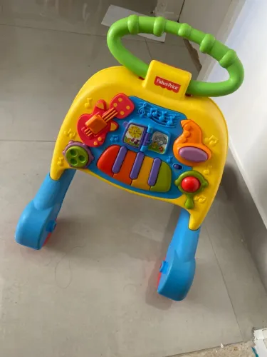 Andador Fisher Price