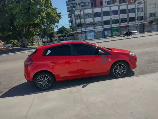 Fiat Bravo Sporting 1.8 Flex 16V 5P 2014