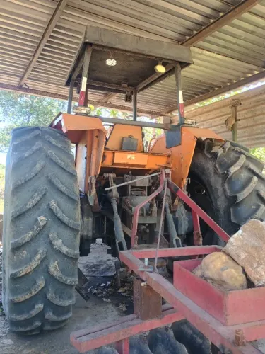 Trator pra vender