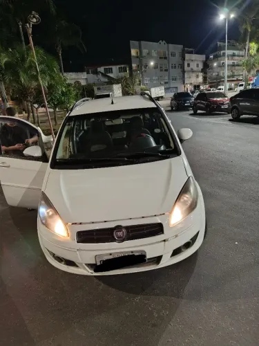 Fiat Idea Attractive 1.4 Fire Flex 8V 5P 2012