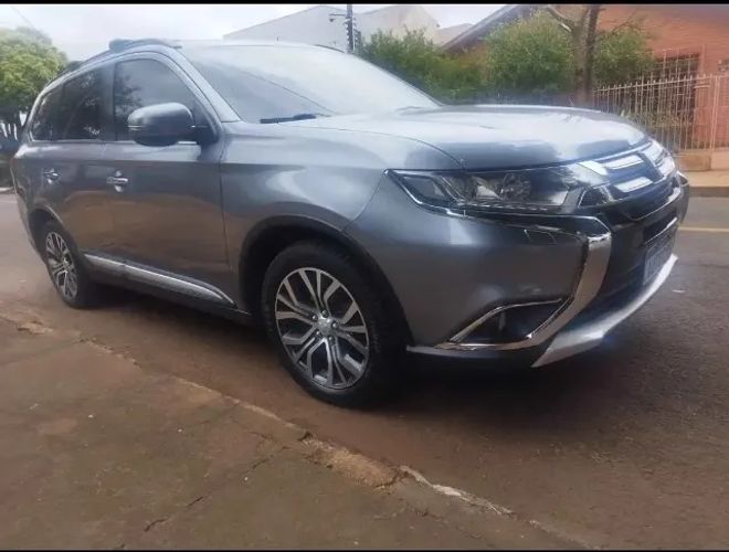 Imagem de Mitsubishi Outlander 2.2 165cv Diesel Aut. 2016