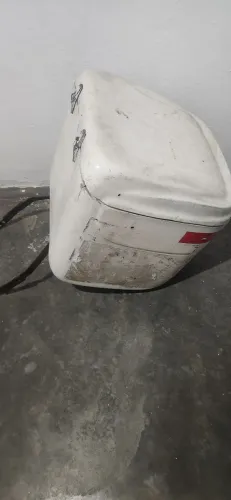 Baú com base