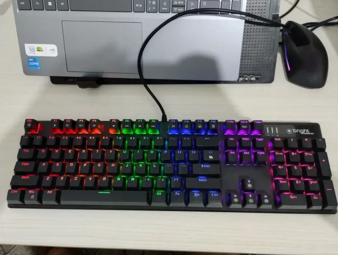 Teclado Mecânico Gamer Bright Tank, LED, Switch Blue, US - GTC560