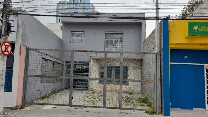 RA AMIL VENDE Casa no Centro de Jacareí