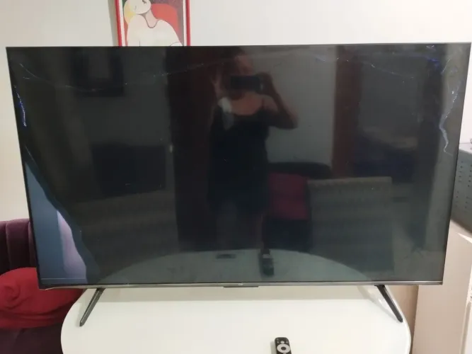 Tv TCL 55 Pol com defeito