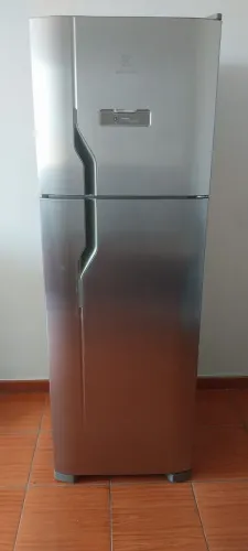 Geladeira Frost Free 220V