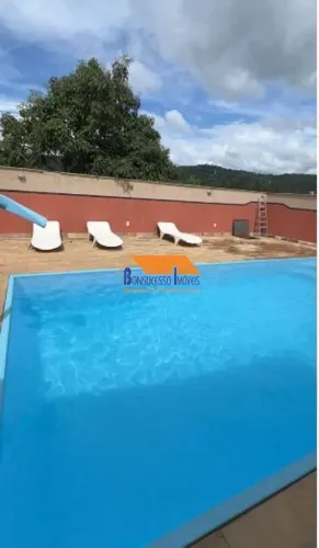 sitio de 4 quartos bairro Nova Esperança em Santa Luzia