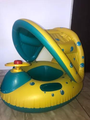 Boia Infantil com cobertura - SEMI NOVA 