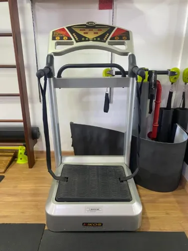 Plataforma Vibratória Kikos - 1000W