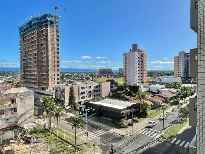 Apartamento de 03 dormitórios com excelente localização