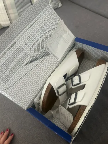 Birkenstock branca 40