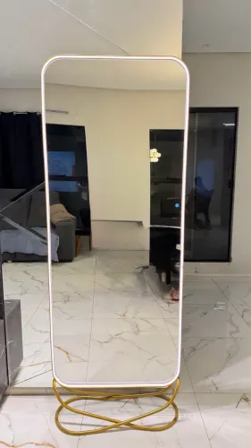 Espelho led com moldura