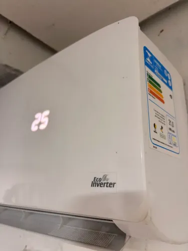 Ar condicionado inverter 12 mil BTUs 