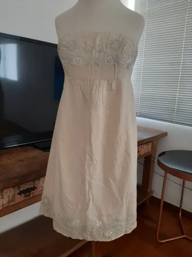 Vestido tomara que caia bordado algodão nude verão viagem mala praia piscina cozinha