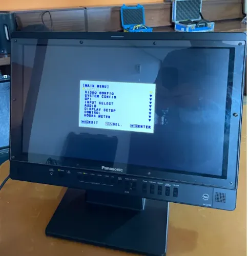 Monitor Panasonic SDI 21"